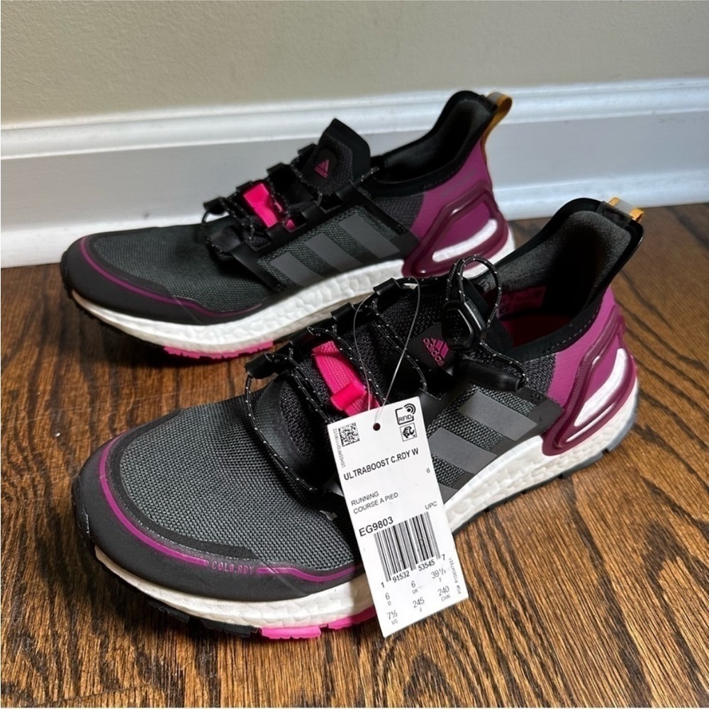 NWT Adidas Women's Ultraboost Winter C.Rdy Shoes EG9803 Black Purple - Picture 1 of 6